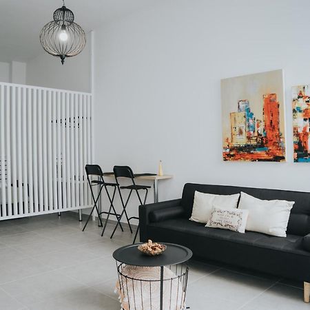 Prima Gardens City Studios Ларнака Екстериор снимка